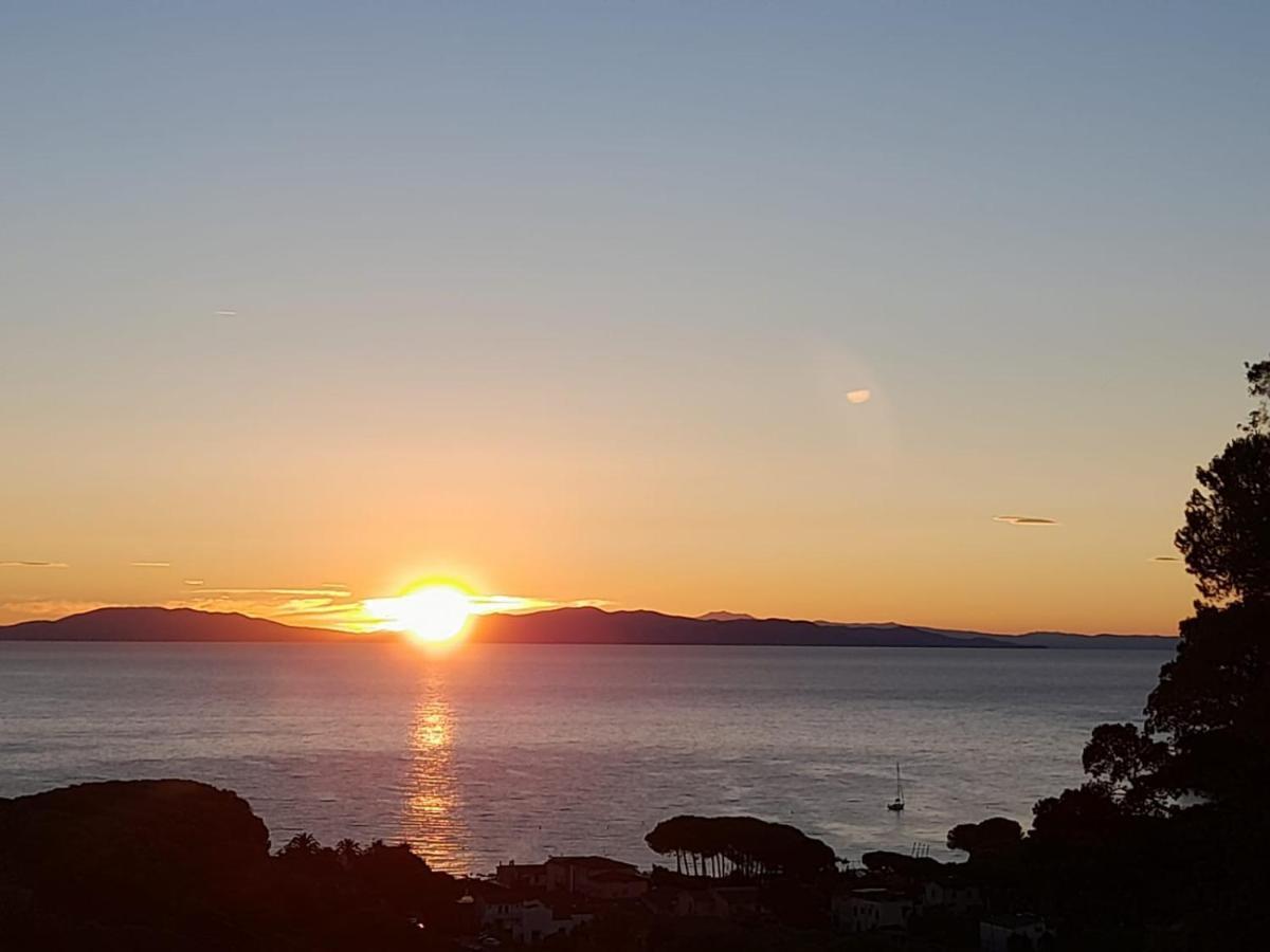 Villa Gualdo Piscina Vista Mare Capoliveri  Eksteriør billede